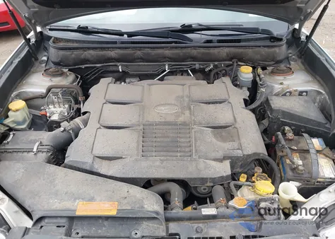 2011 Subaru Outback 3.6R Limited из США, поврежденный, VIN 4S4BRDLC8B2363127